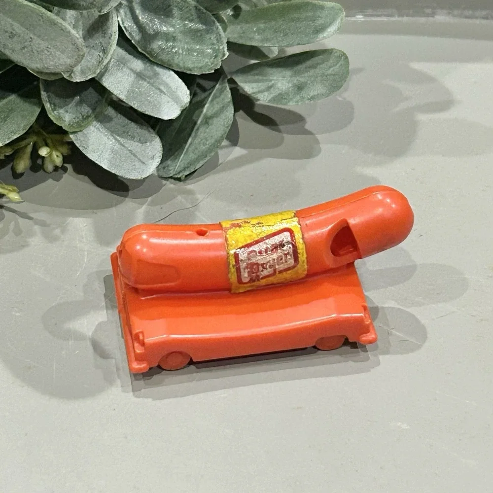 Vintage Oscar Mayer Weiner Whistle Weinermobile 2